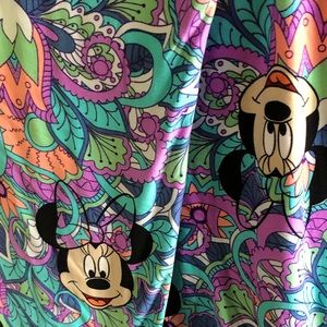 LuLaRoe Tall and Curvy Disney Tropical Leggings